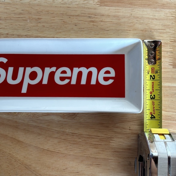 Supreme Tray - Picture 3 of 4